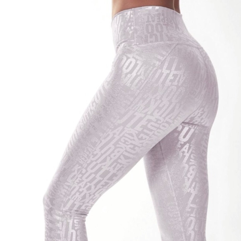 Fabletics 7/8th length Silver Leggings